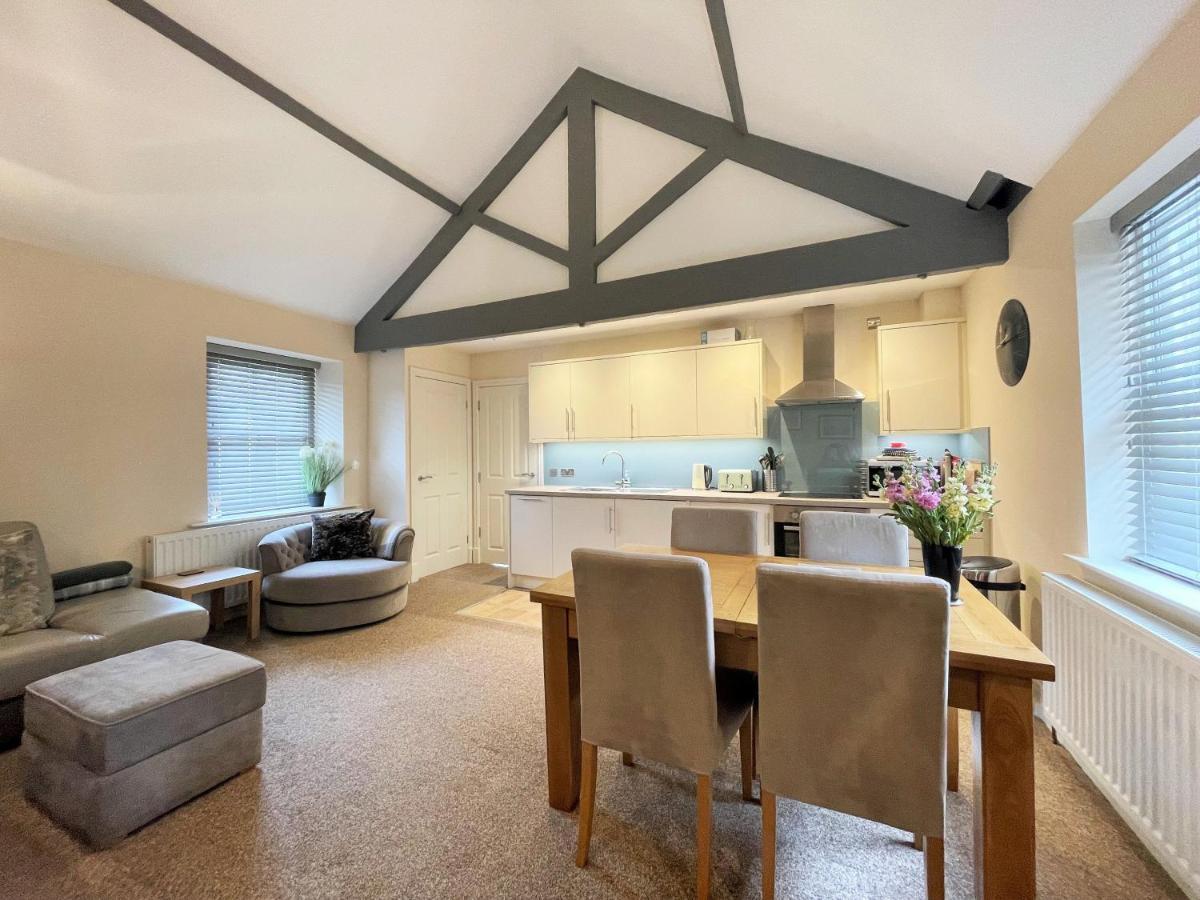 Arthurs Cottage -Charming Courtyard Cottage In The Heart Of Kendal, The Lake District Exterior photo